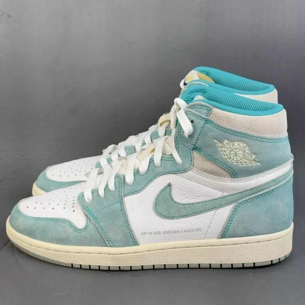 Jordan 1 Retro High Turbo Green Sneaker shoes men’s size 8.5